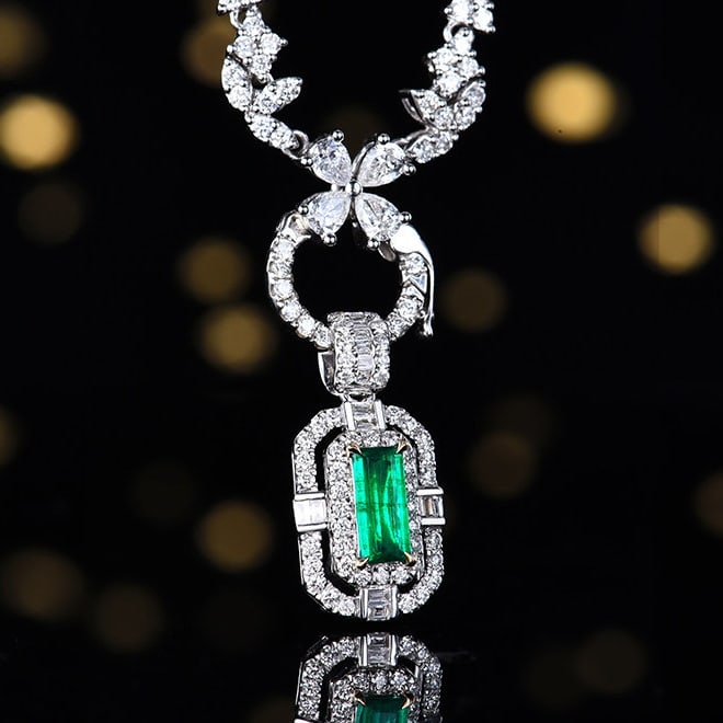 14k Gold 0.69 Ctw Vivid Green Natural Emerald & Diamond Pendant( Without Chain ) - 3