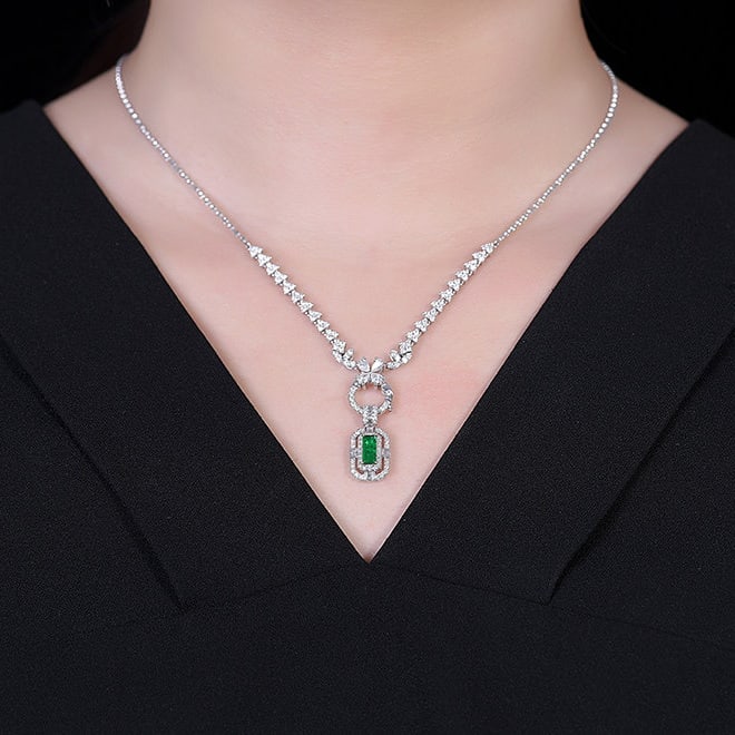 14k Gold 0.69 Ctw Vivid Green Natural Emerald & Diamond Pendant( Without Chain ) - 5