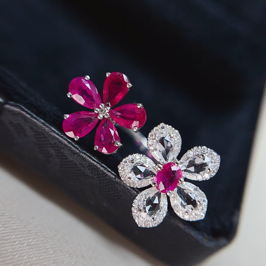 14k Gold 2.00 Ct Natural Ruby & Diamond & Sapphire Ring - 2