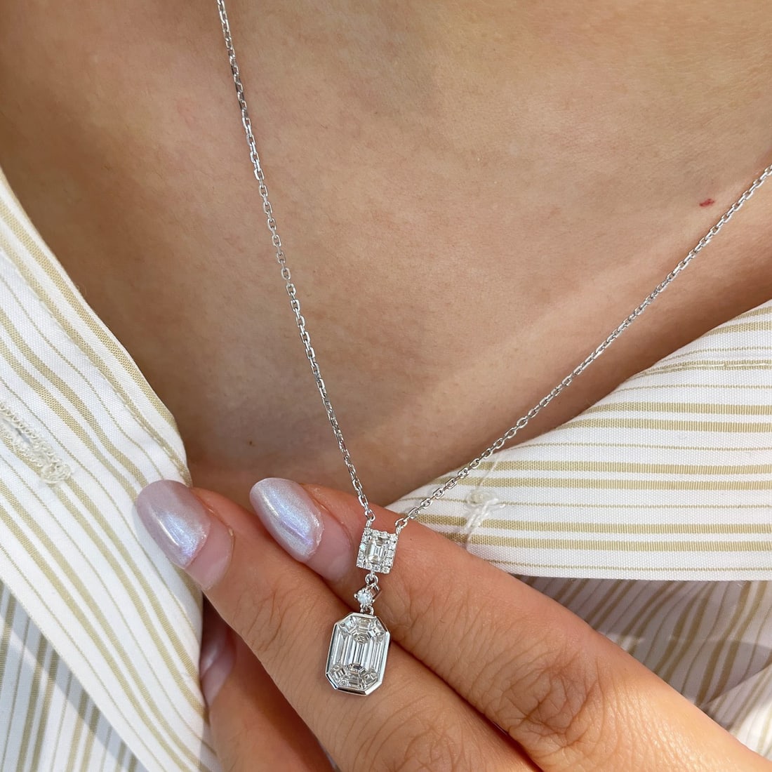 14k Gold 0.58 Ctw Natural H Diamond Necklace - 9