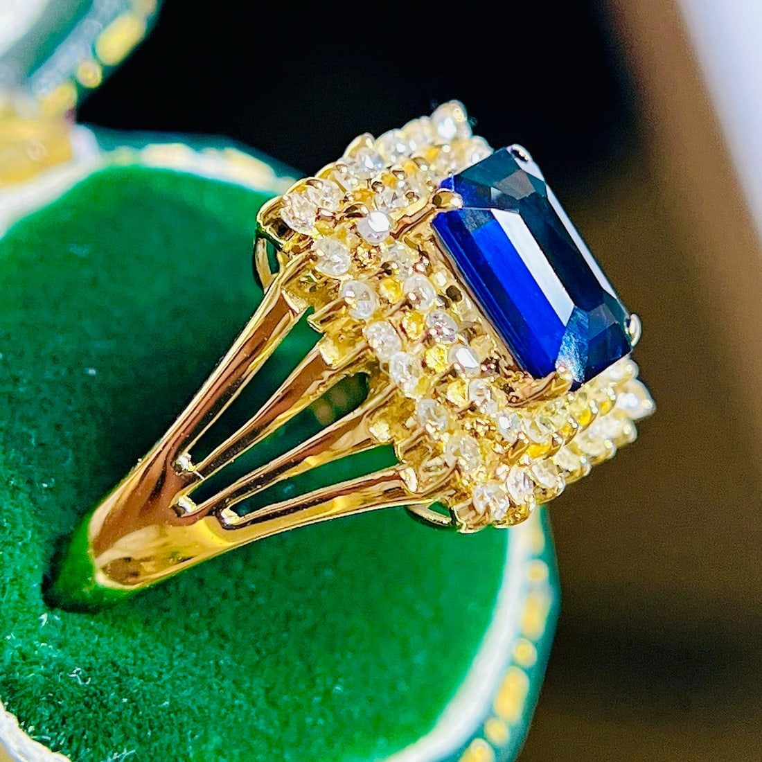 14k Gold 1.48 Ctw Natural Sapphire & Diamond Ring - 4