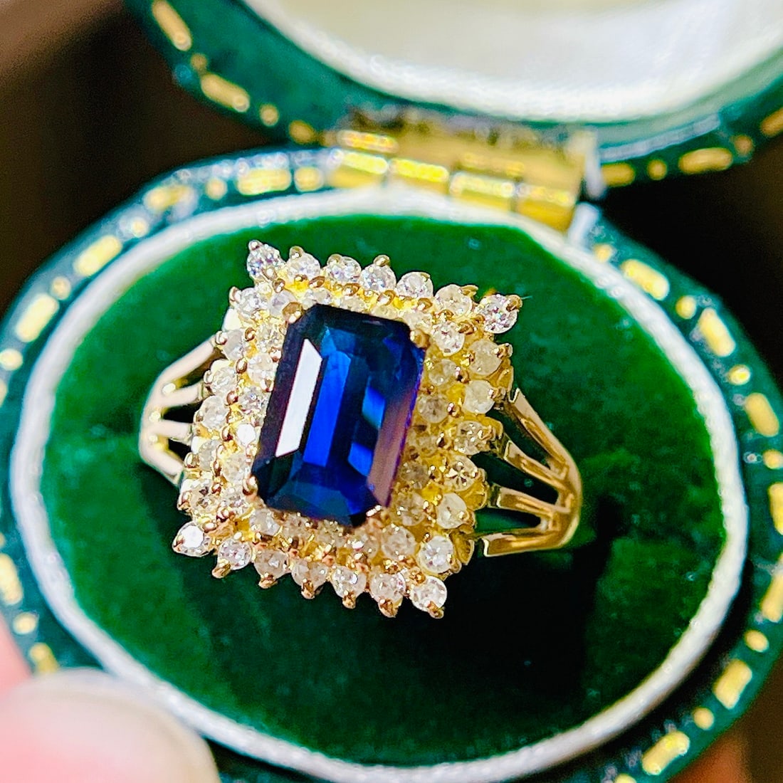 14k Gold 1.48 Ctw Natural Sapphire & Diamond Ring - 6