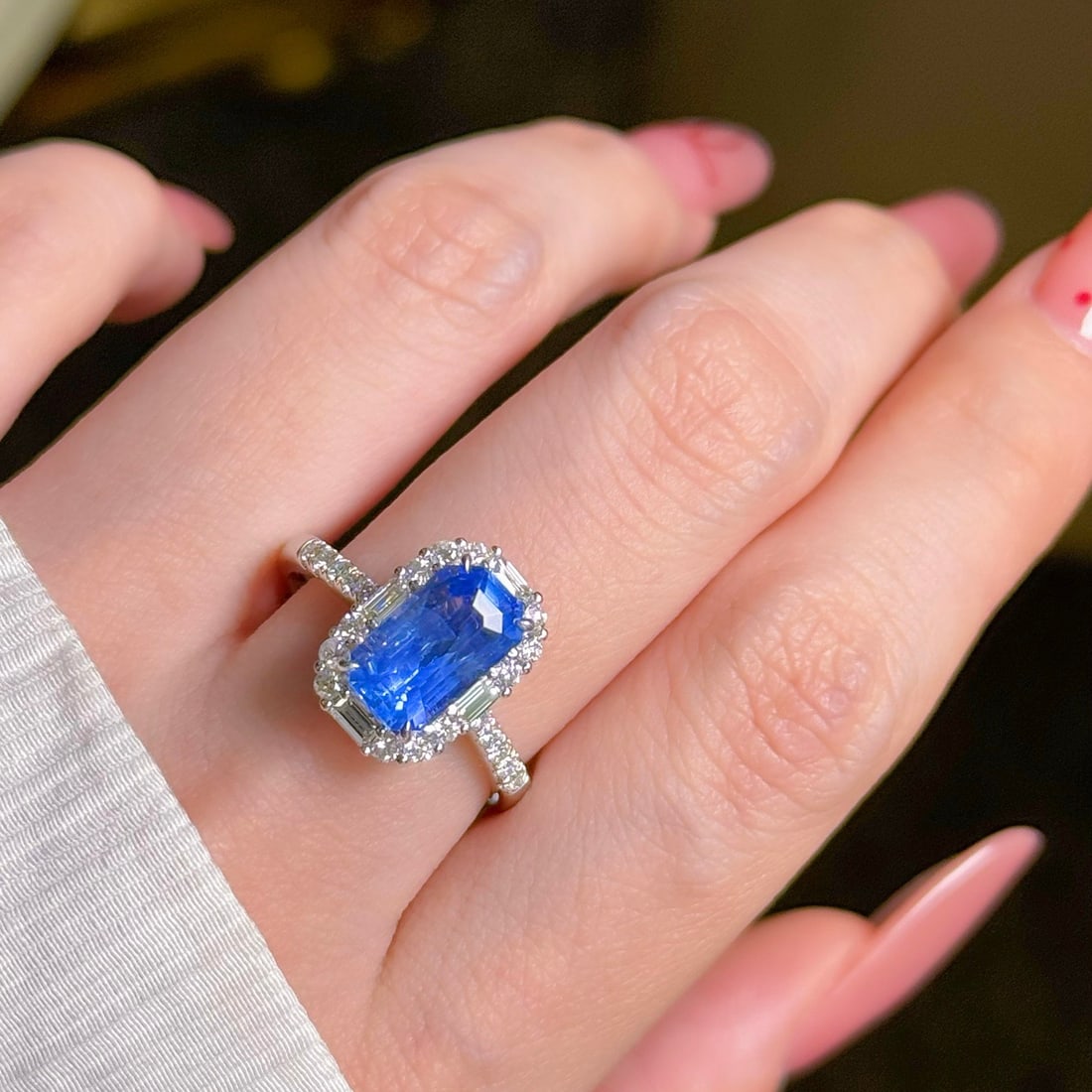 14k Gold 3.68 Ctw Natural Sapphire & Diamond Ring - 9