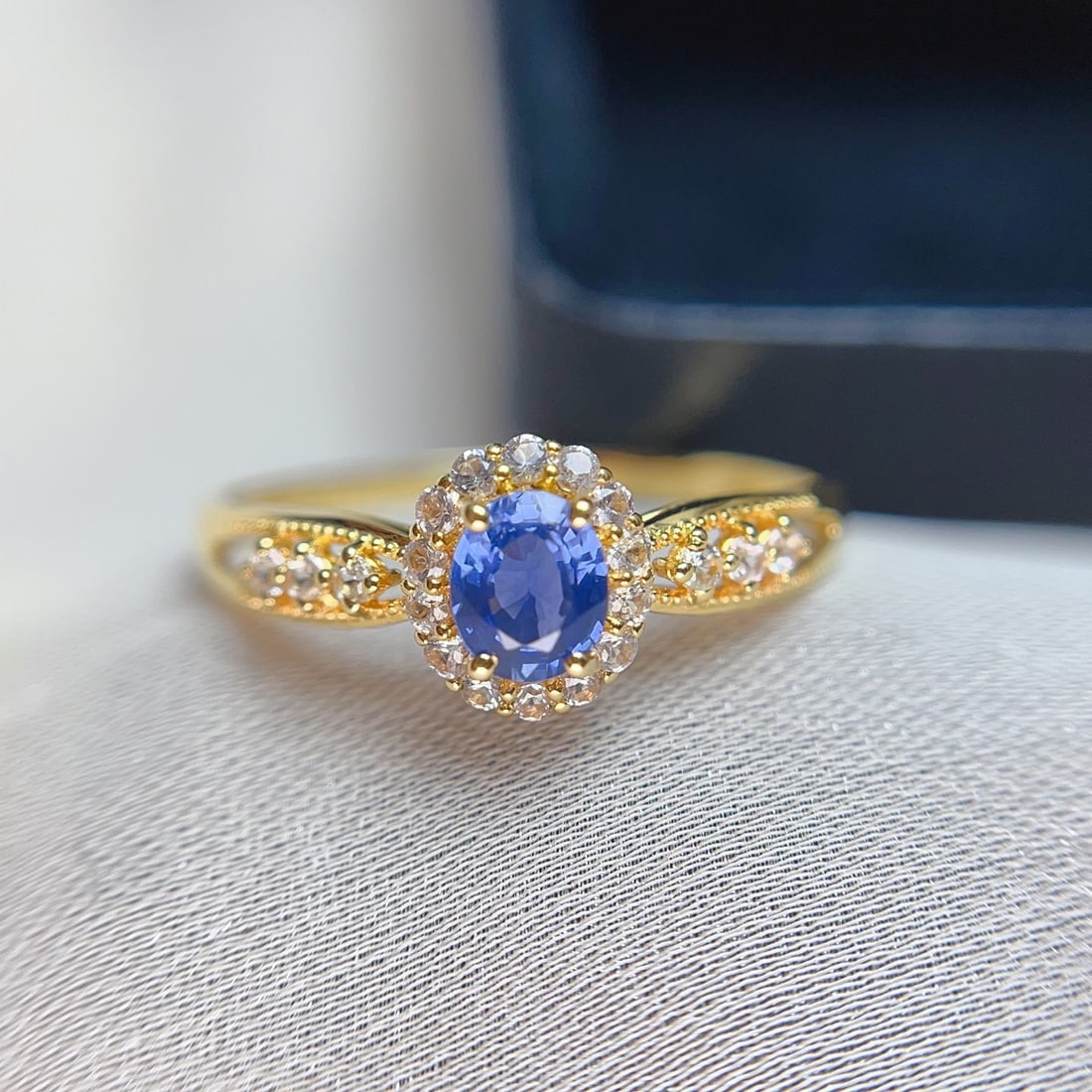 14k Gold 0.55 Ct Natural Sapphire & Sapphire Ring (1 of 7)