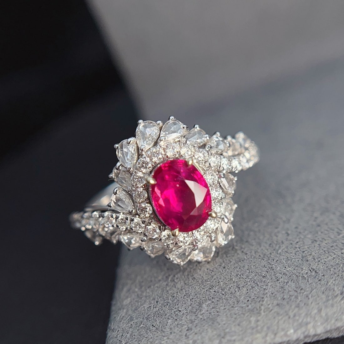 14k Gold 1.00 Ct Natural Ruby & Diamond Ring - 2