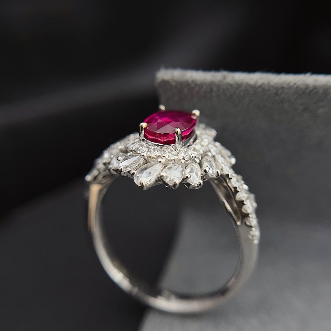 14k Gold 1.00 Ct Natural Ruby & Diamond Ring - 5