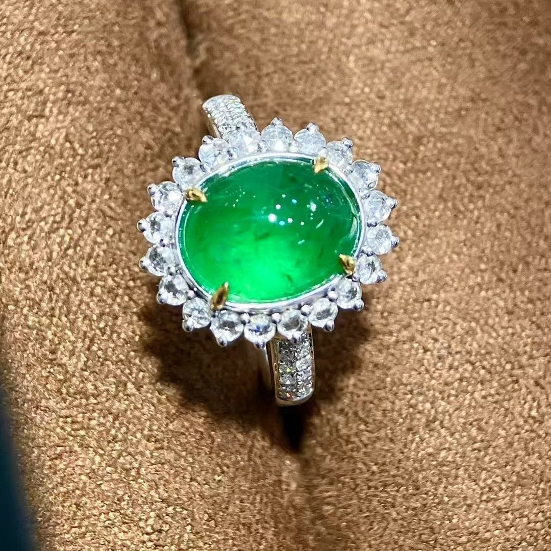 14k Gold 3.90 Ctw Vivid Green Natural Emerald & Diamond Ring - 3