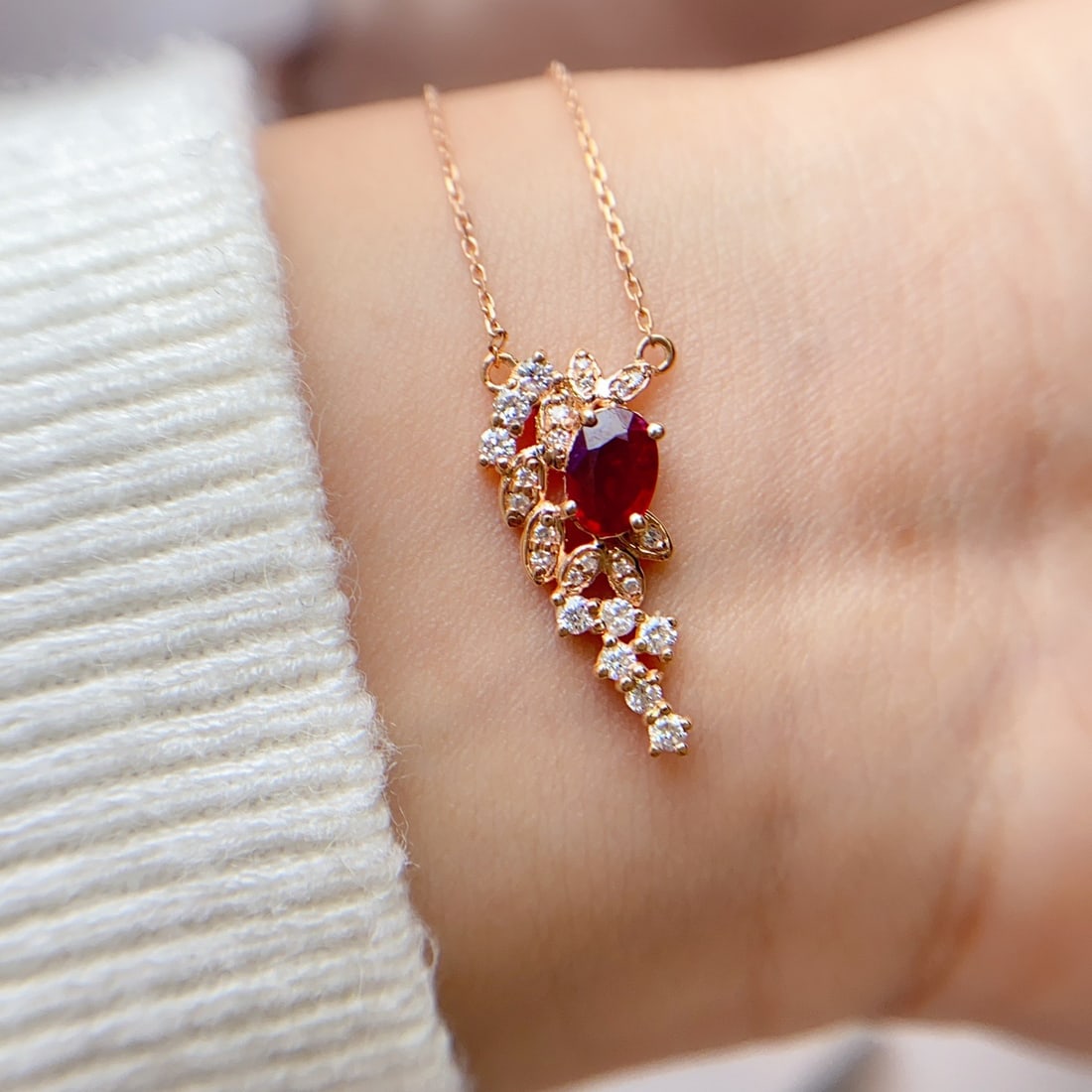 14k Gold 0.70 Ct Natural Ruby & Diamond Necklace - 5