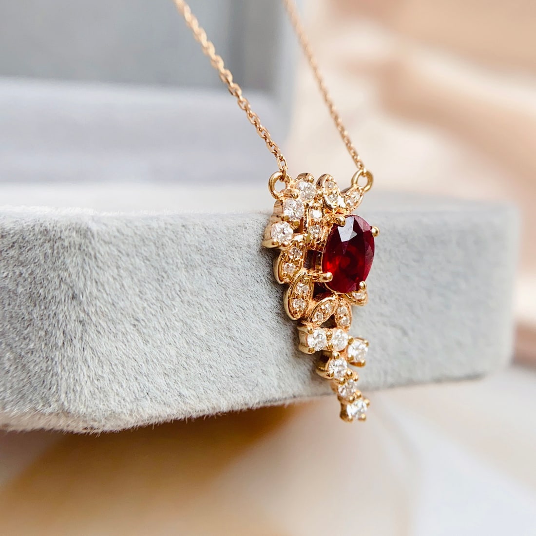 14k Gold 0.70 Ct Natural Ruby & Diamond Necklace - 6