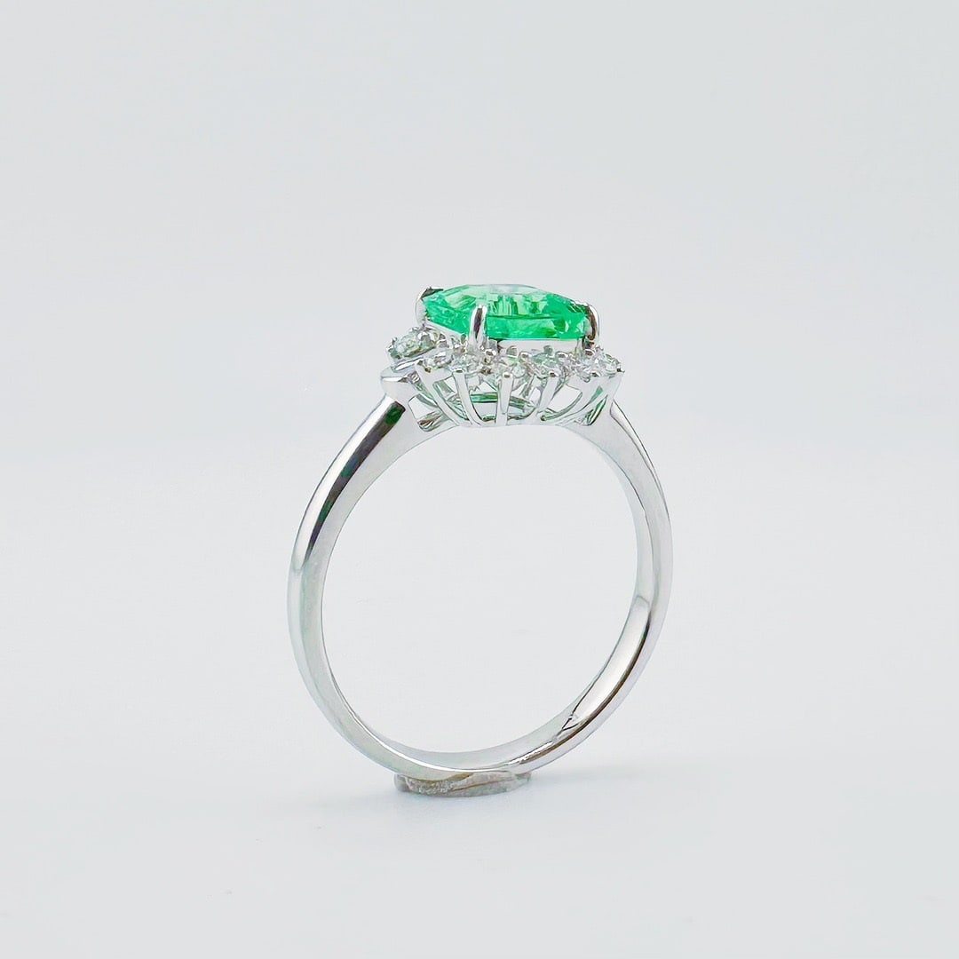 14k Gold 2.00 Ctw Natural Emerald & Diamond Ring - 3