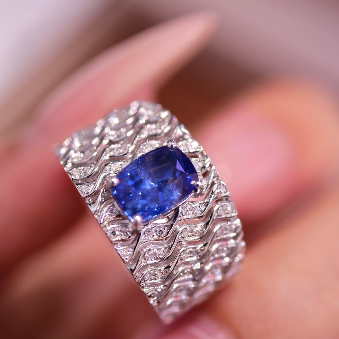 14k Gold 2.31 Ctw Natural Sapphire & Diamond Ring - 5