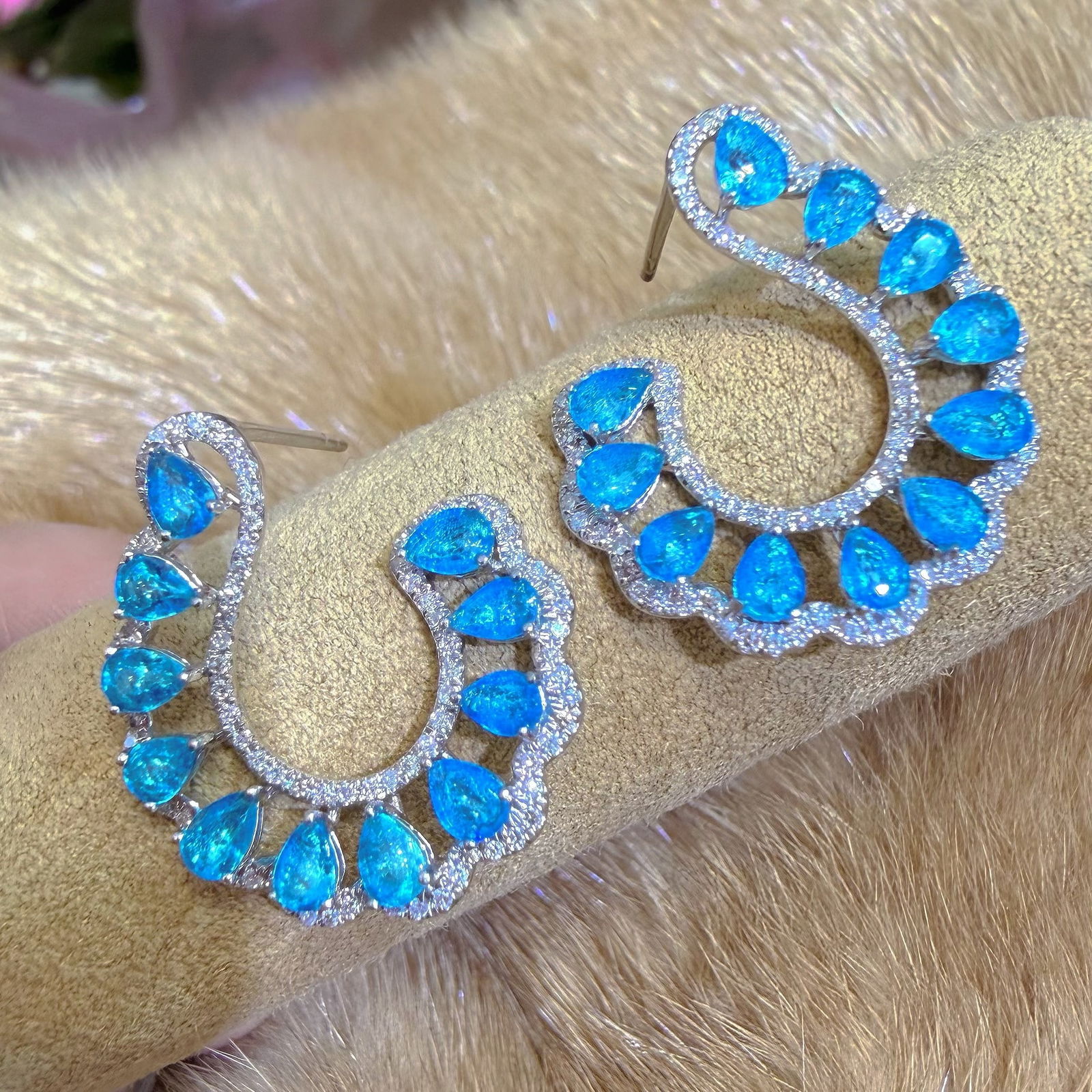 14k Gold 2 Ct Natural Paraiba Tourmaline & Diamond Earrings - 2