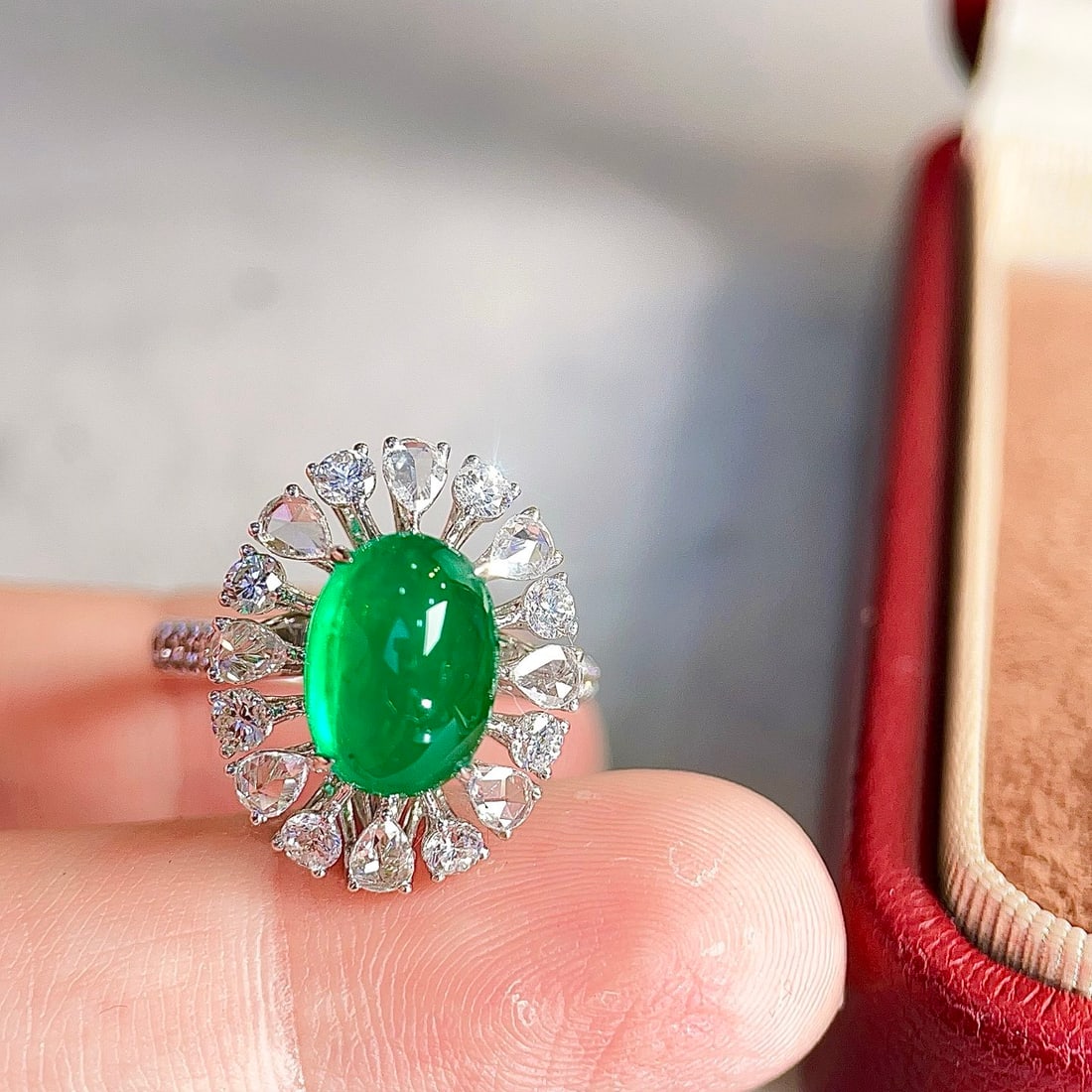 14k Gold 4.24 Ctw Vivid Green Natural Emerald & Diamond Ring/pendant( Without Chain ) - 4