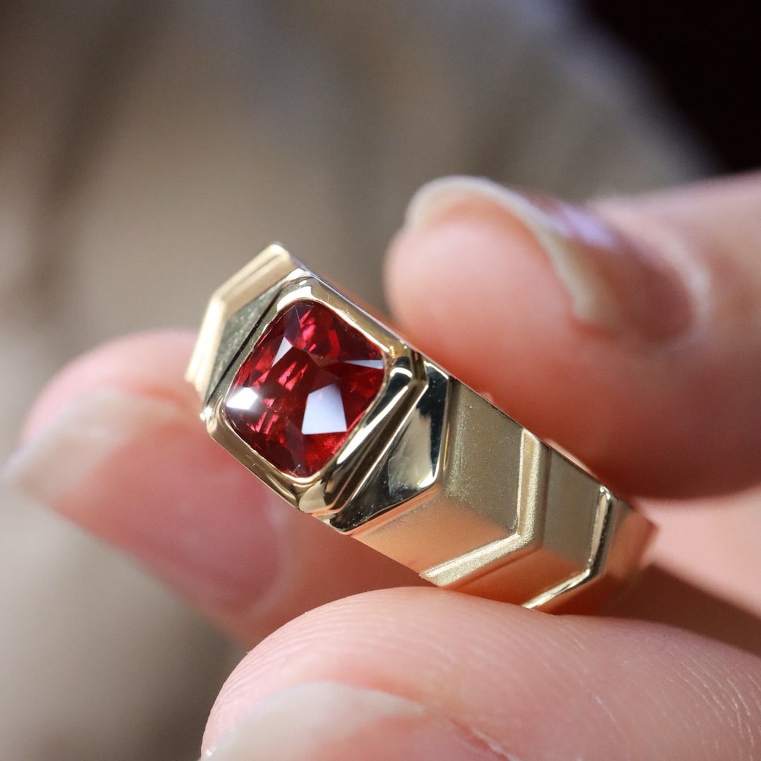 14k Gold 1.52 Ct Vivid Red Natural Ruby Ring - 5