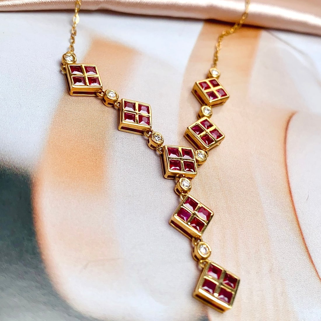 14k Gold 2.40 Ct Natural Ruby & Diamond Necklace - 3