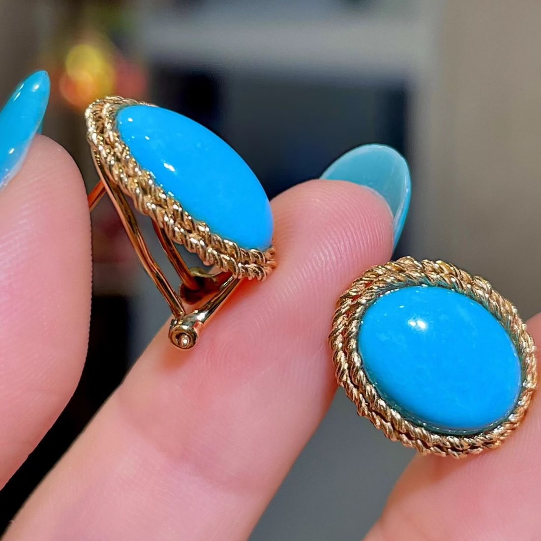 14k Gold 7.83 Ct Natural Blue Turquoise Earrings - 3