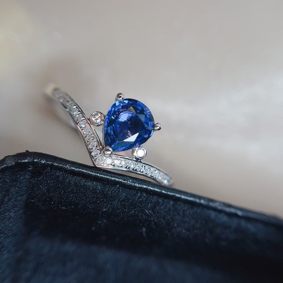 14k Gold 1.00 Ct Natural Sapphire & Diamond Ring - 3