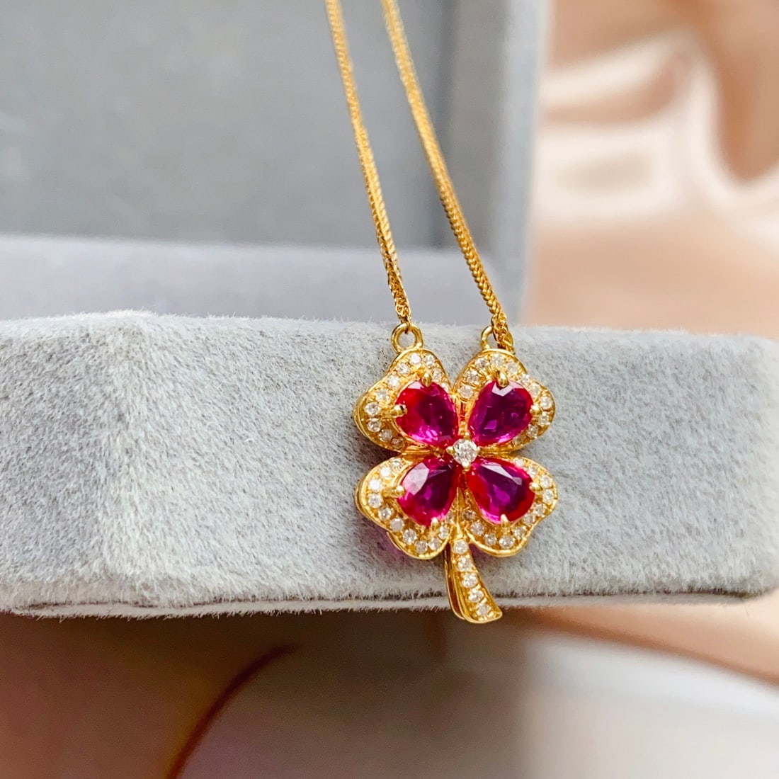 14k Gold 1.05 Ct Natural Ruby & Diamond Necklace (1 of 7)