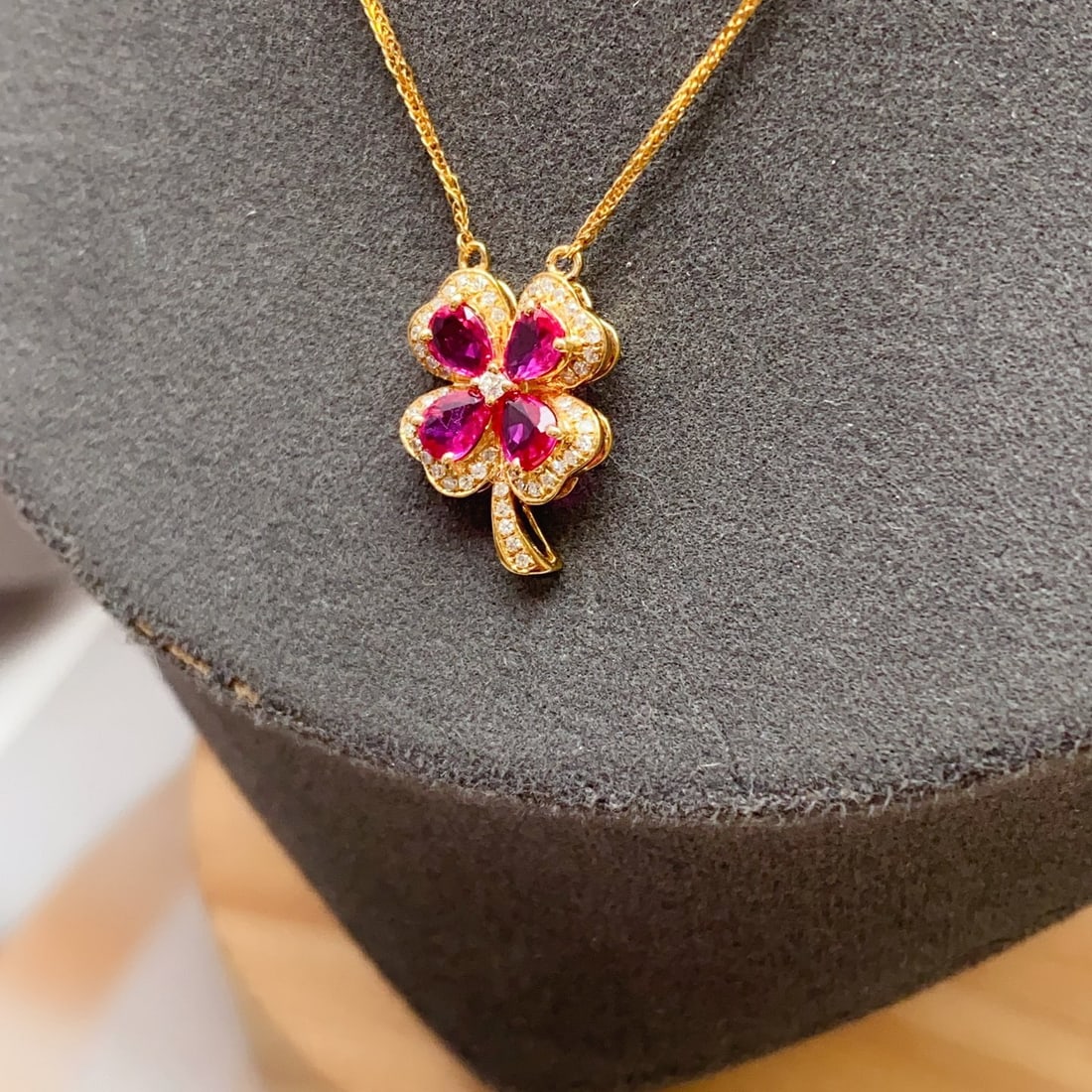 14k Gold 1.05 Ct Natural Ruby & Diamond Necklace - 6