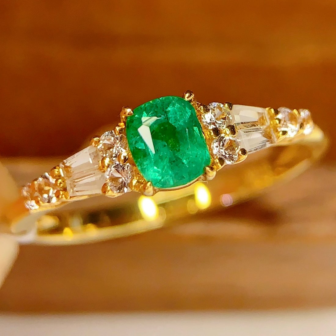 14k Gold 0.5 Ct Natural Emerald & Sapphire Ring - 3