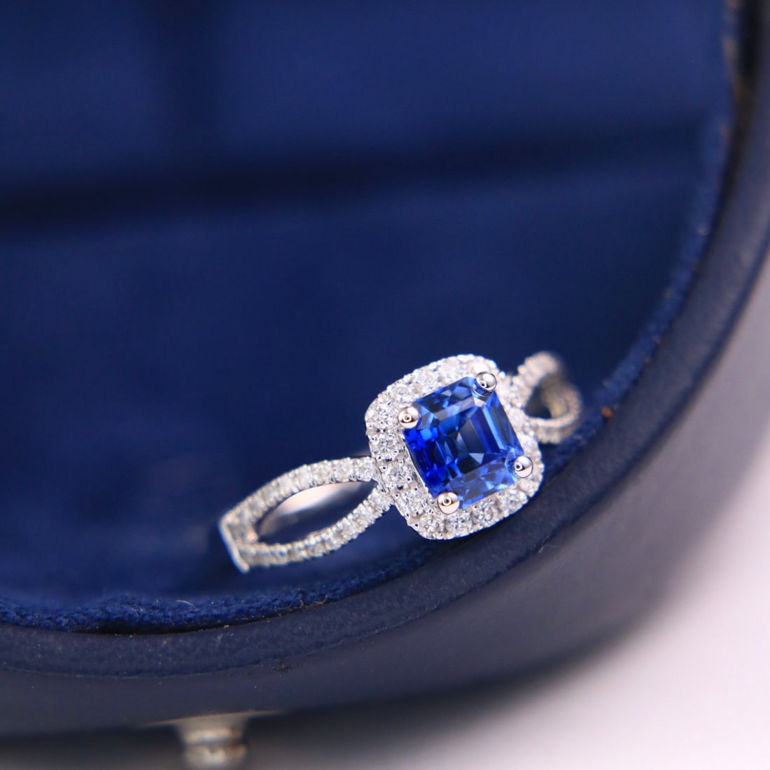 14k Gold 1.28 Ctw Natural Sapphire & Diamond Ring - 2