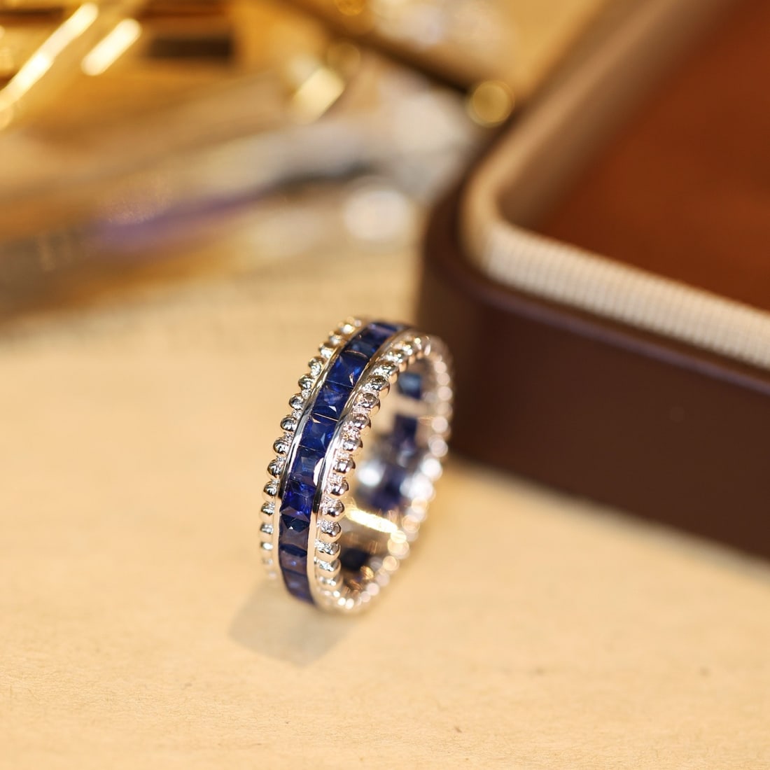 14k Gold 2.85 Ct Natural Sapphire Ring - 2