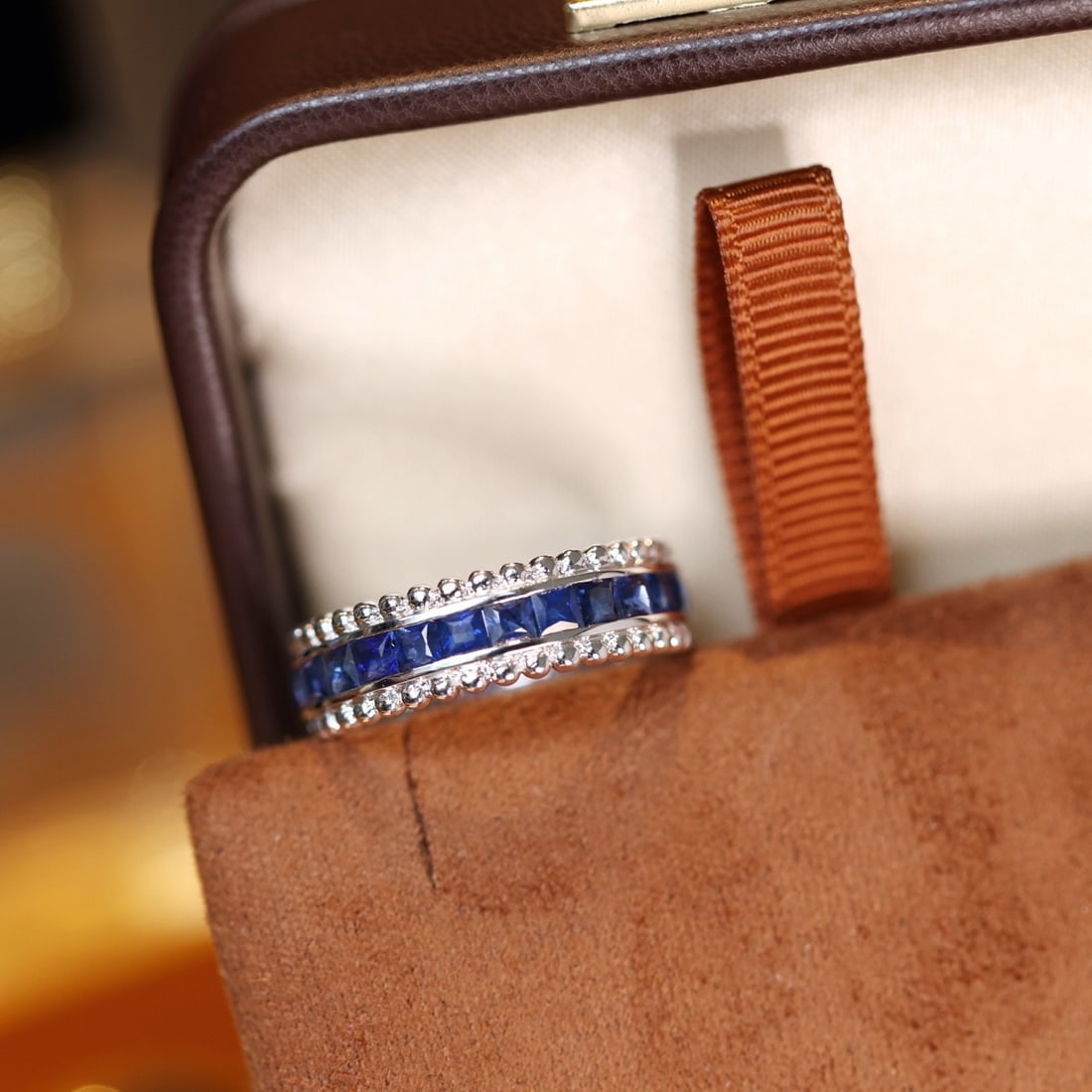 14k Gold 2.85 Ct Natural Sapphire Ring - 6