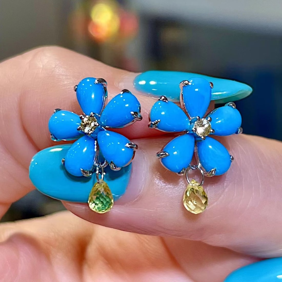 14k Gold 3.22 Ctw Natural Blue Turquoise & Sapphire Earrings: Ref:231120206 // gold content:14k gold // main gemstone:blue turquoise // shape:pear // carat weight:2. 36ct // color:blue // treatment:natural // // adjacent gemstone 2 : sapphire // shape:multiple /