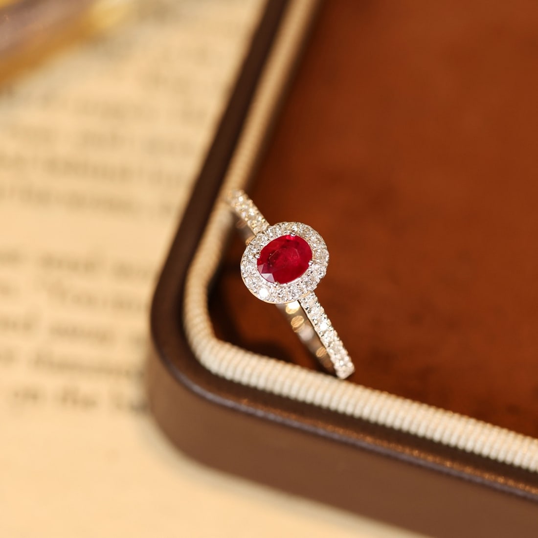 14k Gold 0.70 Ctw Vivid Red Natural Ruby & Diamond Ring - 3