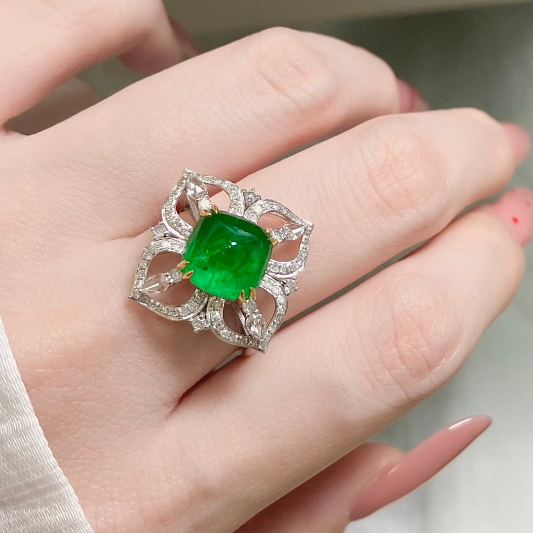 14k Gold 4.08 Ctw Vivid Green Natural Emerald & Diamond Ring - 7