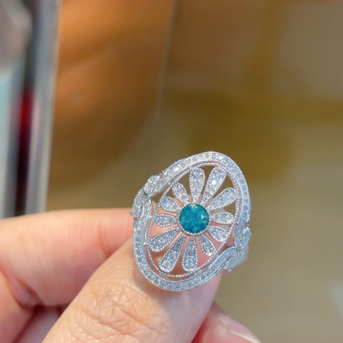 14k Gold 1.2 Ctw Natural Paraiba Tourmaline & Diamond Ring - 3