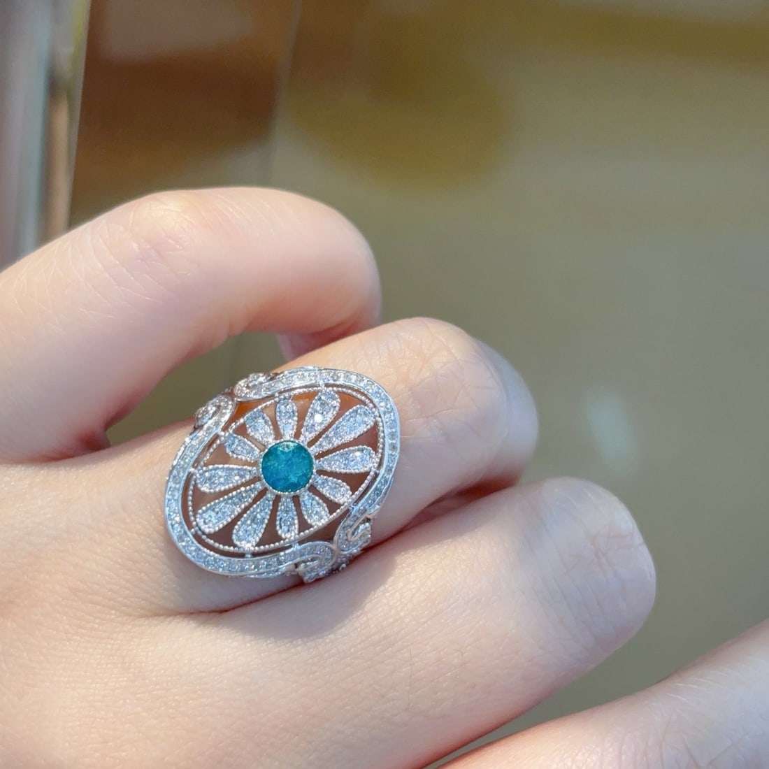 14k Gold 1.2 Ctw Natural Paraiba Tourmaline & Diamond Ring - 4