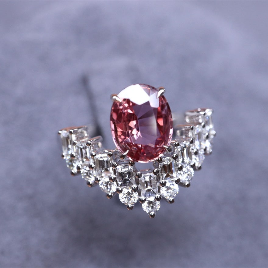 14k Gold 2.24 Ctw Natural Padparadscha Sapphire & Diamond Ring - 3