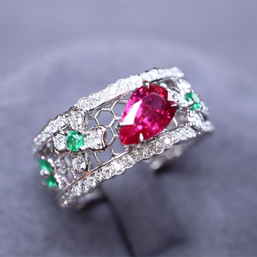 14k Gold 1.83 Ctw Natural Ruby & Diamond Ring - 2