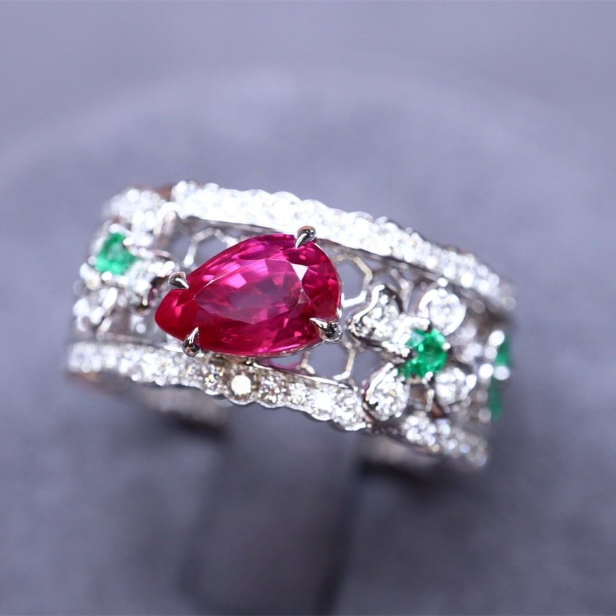 14k Gold 1.83 Ctw Natural Ruby & Diamond Ring - 5