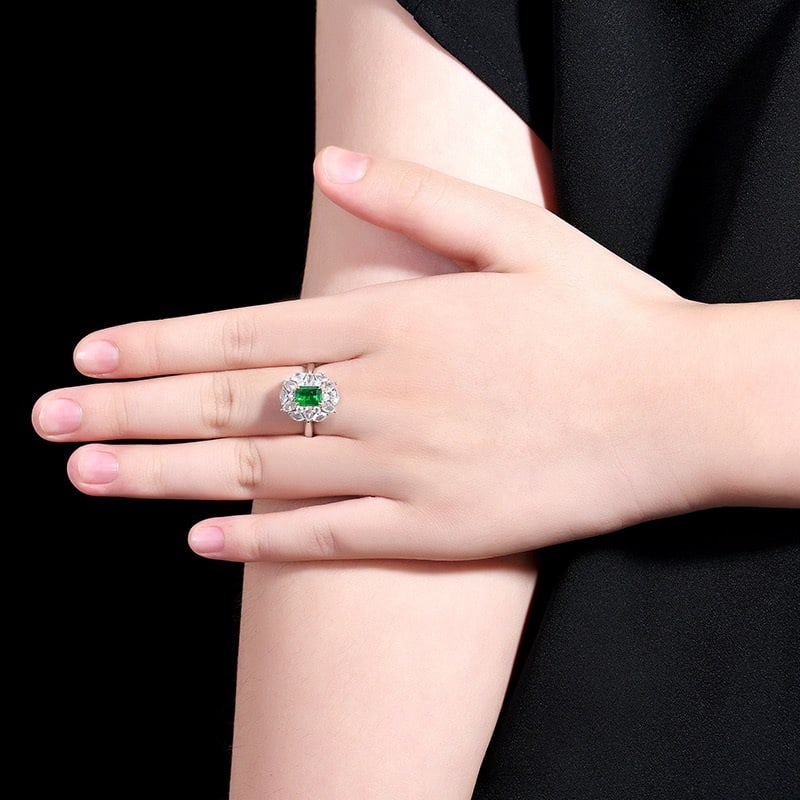 14k Gold 1.87 Ctw Vivid Green Natural Emerald & Diamond Ring/pendant( Without Chain ) - 9