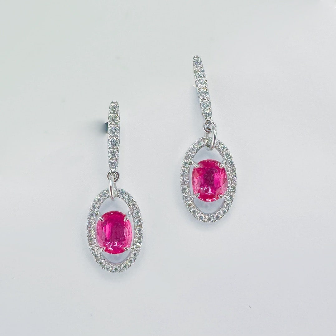 14k Gold 2.61 Ctw Natural Sapphire & Diamond Earrings: Ref:231120274 // gold content:14k gold // main gemstone:sapphire // shape:oval // carat weight:2. 10ct // color:pink // treatment:natural // // adjacent gemstone 2 : diamond // shape:round // carat