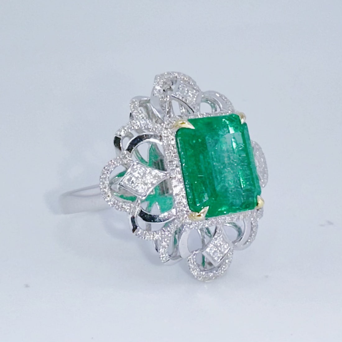 14k Gold 4.47 Ctw Natural Emerald & Diamond Ring/pendant( Without Chain ) - 2