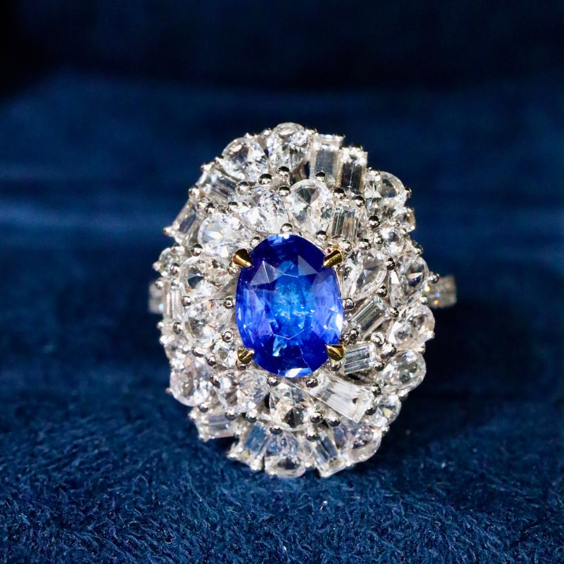 14k Gold 1.80 Ctw Natural Sapphire & Diamond Ring (1 of 7)