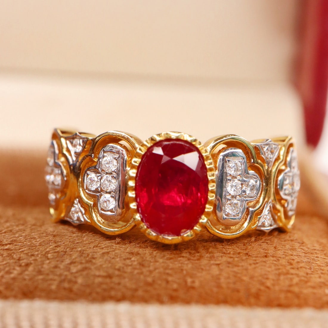 14k Gold 1.34 Ctw Vivid Red Natural Ruby & Diamond Ring (1 of 6)