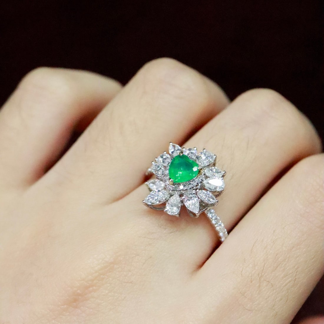 14k Gold 1.59 Ctw Natural Emerald & Diamond Ring - 5