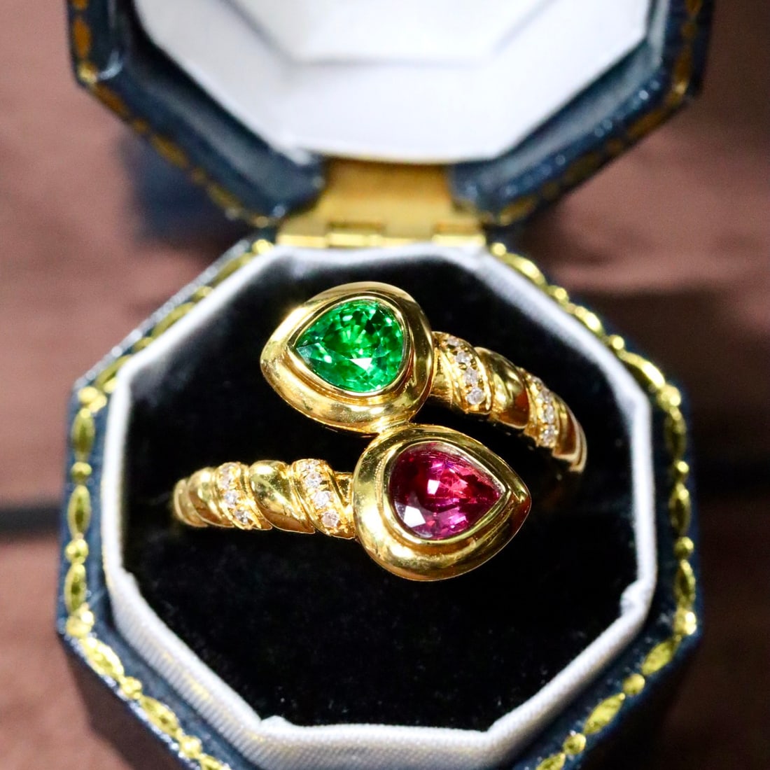 14k Gold 0.74 Ctw Natural Ruby & Tsavorite & Toi Et Moi Ring - 2