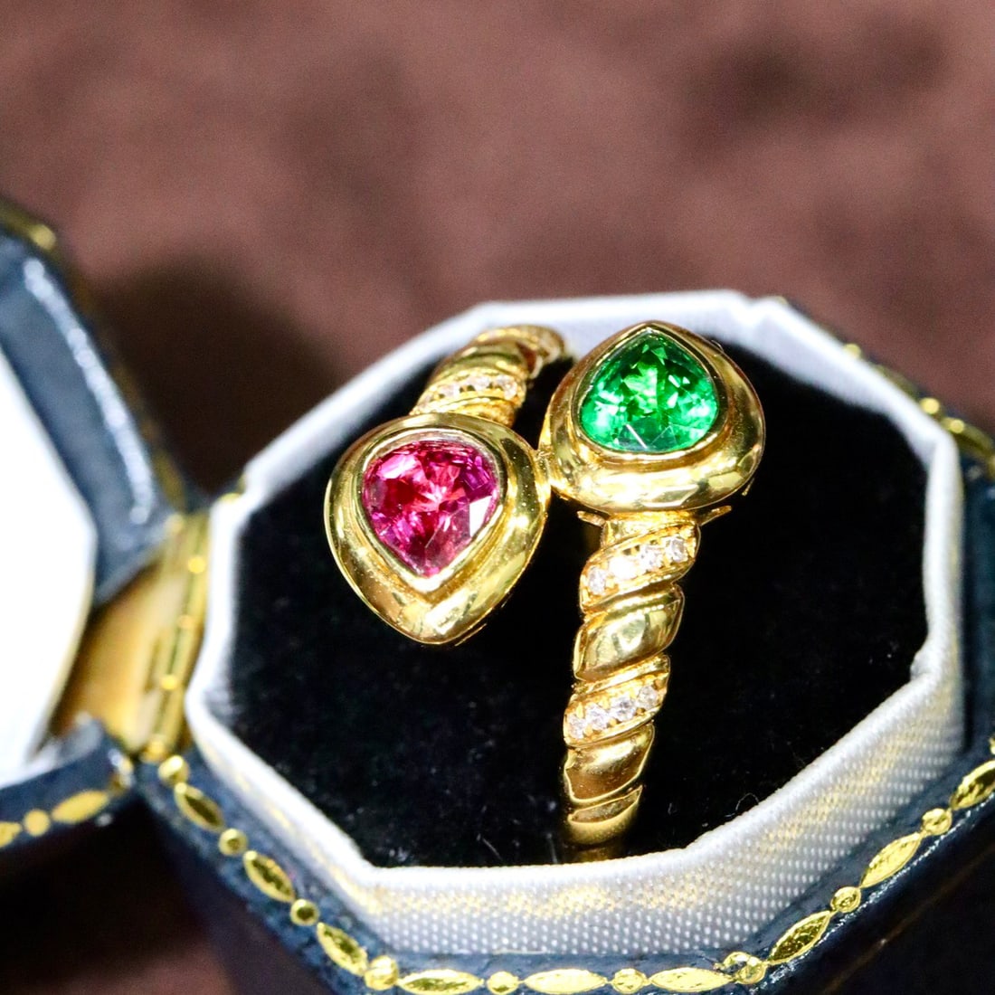 14k Gold 0.74 Ctw Natural Ruby & Tsavorite & Toi Et Moi Ring - 3