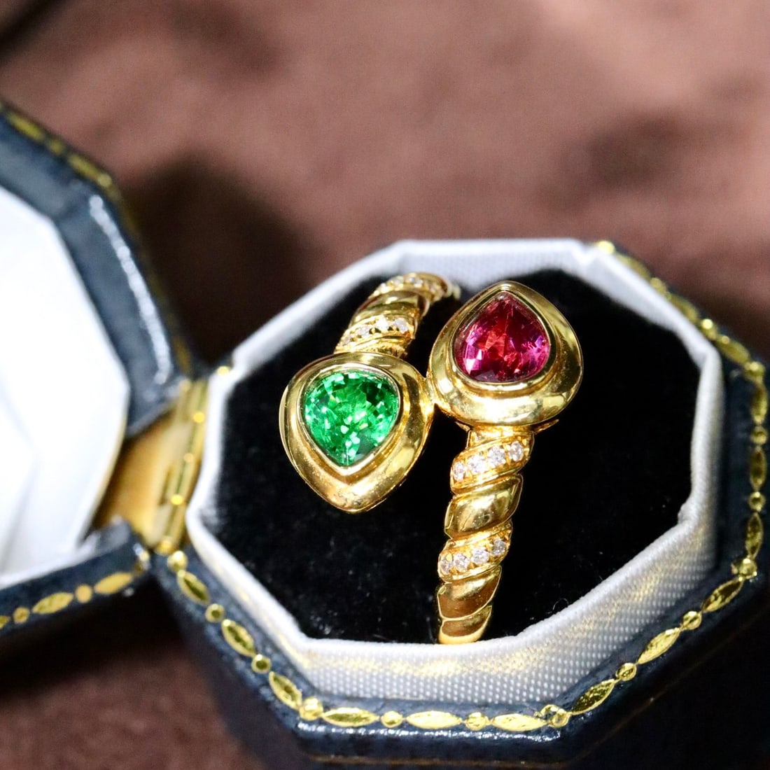 14k Gold 0.74 Ctw Natural Ruby & Tsavorite & Toi Et Moi Ring - 4