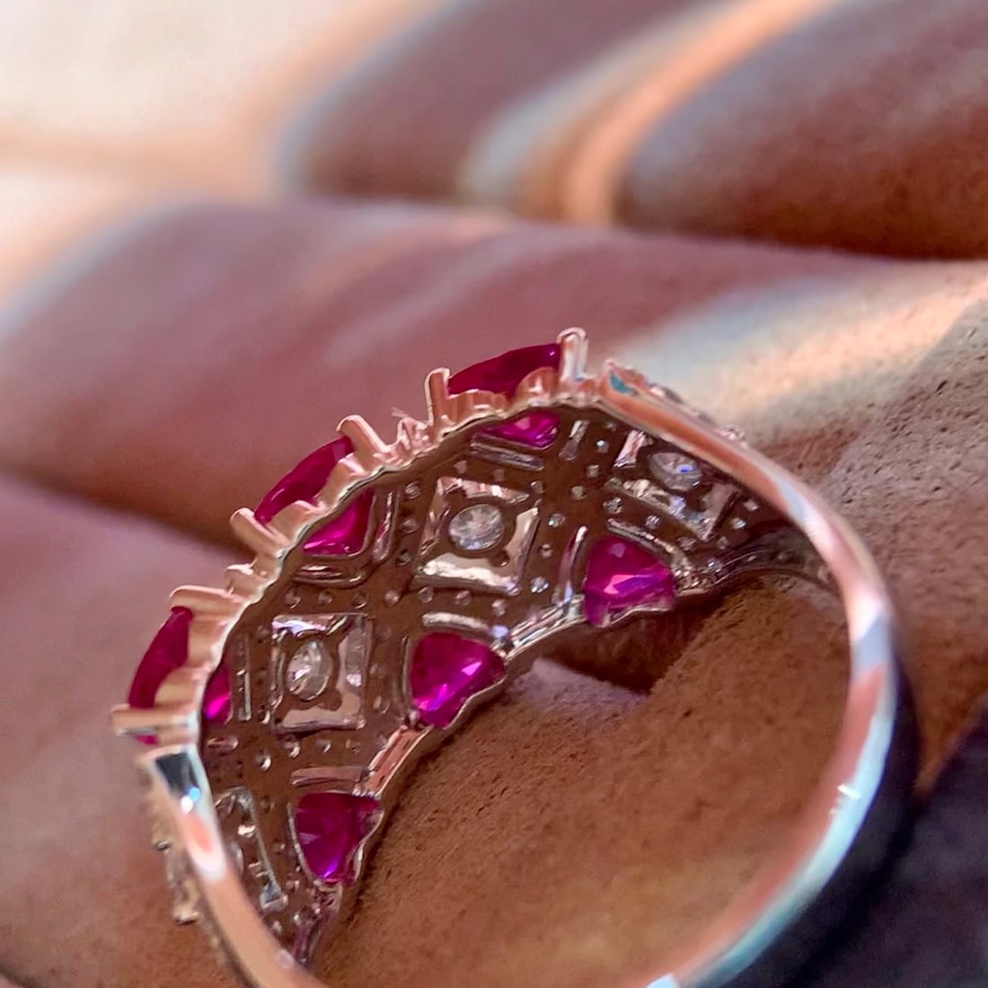 14k Gold 2.36 Ctw Natural Ruby & Diamond Ring - 5