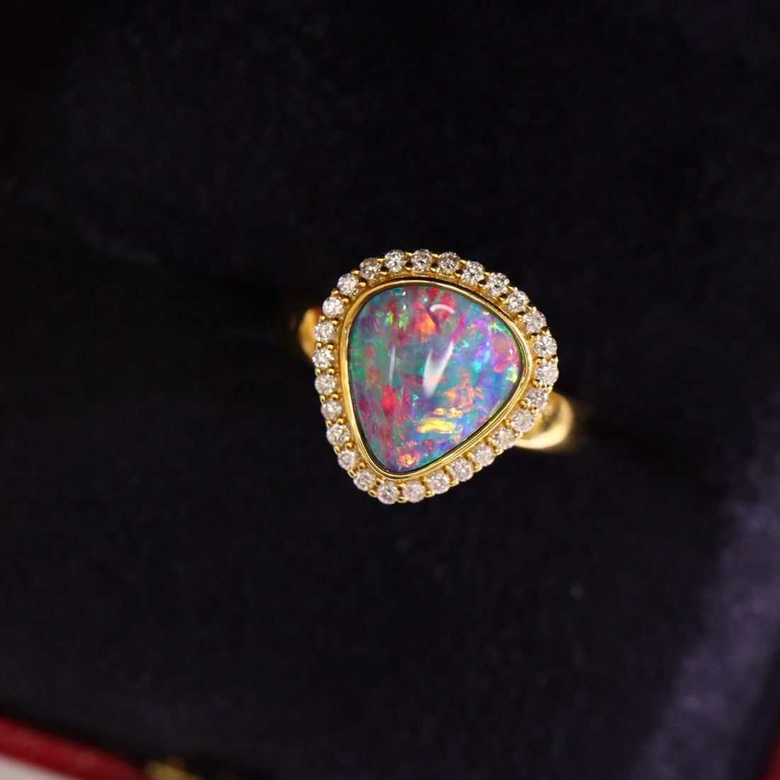 14k Gold 1.77 Ctw Natural Opal & Diamond Ring - 4