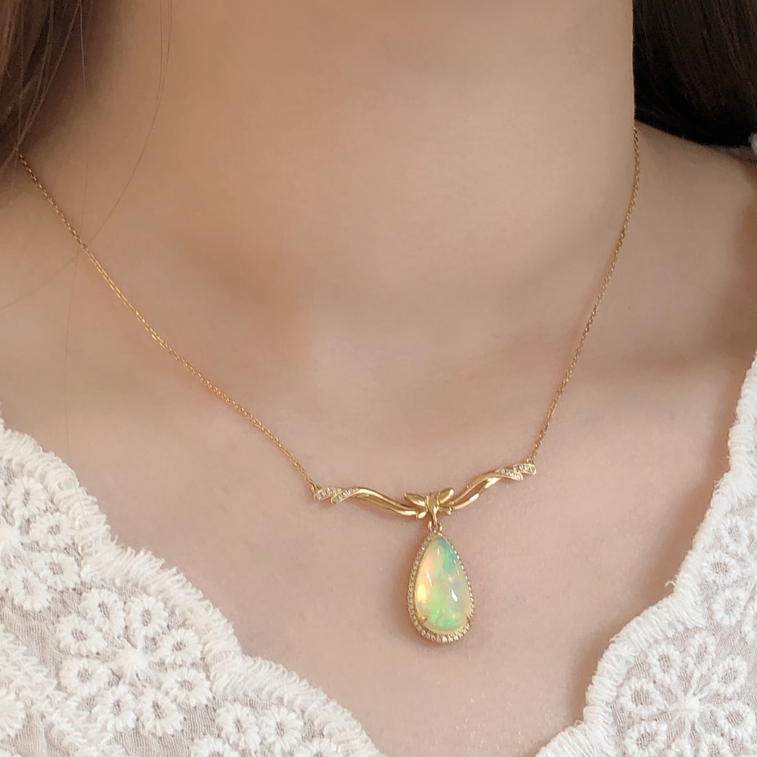 14k Gold 2.94 Ctw Natural Opal & Diamond Necklace - 6