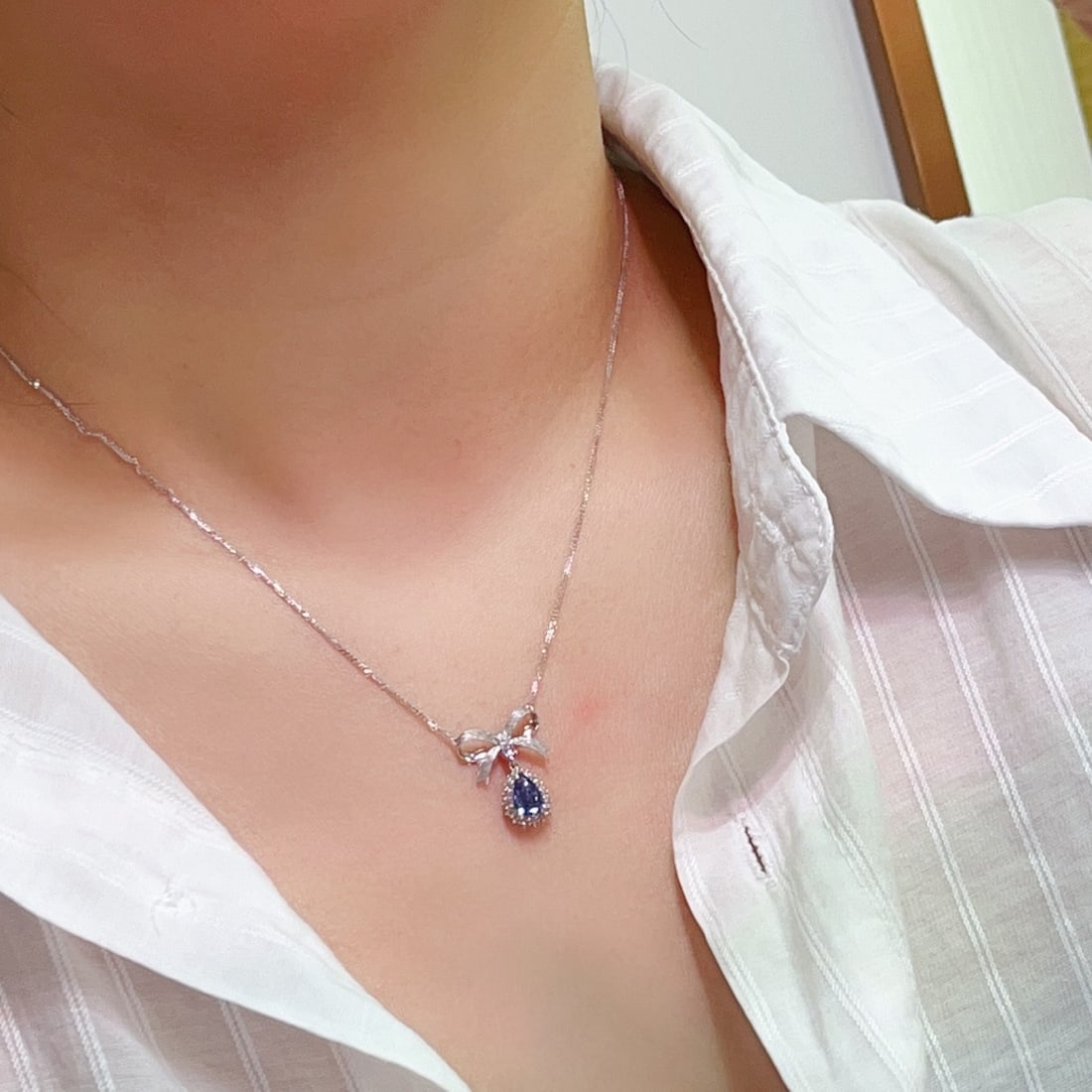 14k Gold 1.20 Ct Natural Sapphire & Sapphire Necklace - 6