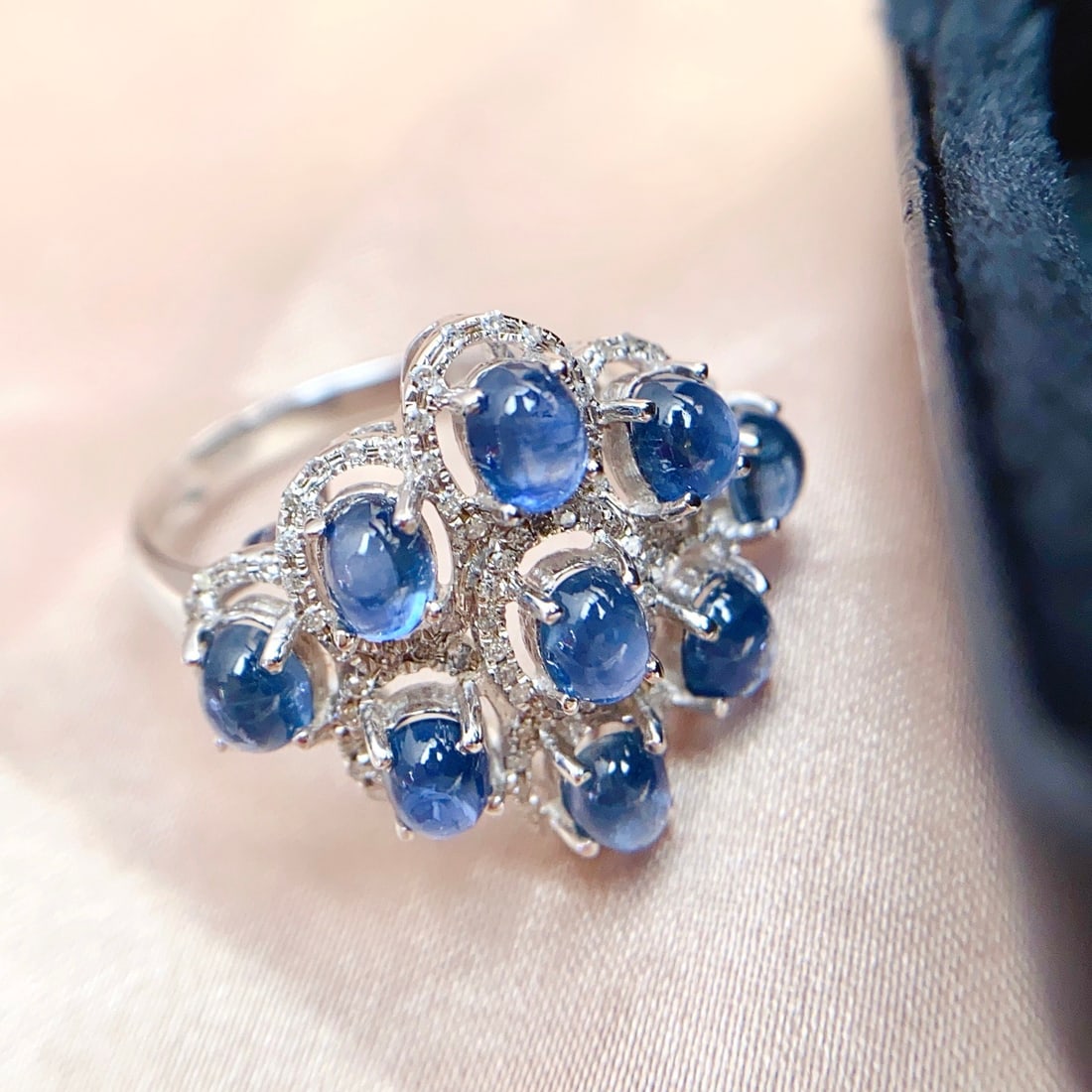 14k Gold 5.20 Ct Natural Sapphire & Diamond Ring - 2