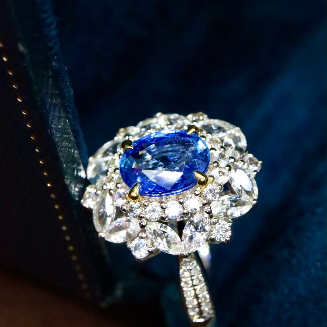 14k Gold 1.58 Ctw Natural Sapphire & Diamond Ring - 2